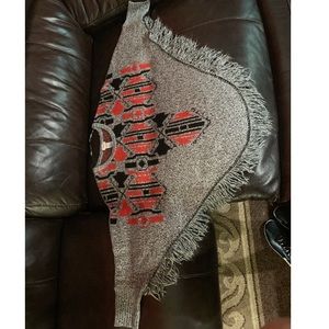 Mossimo L/XL poncho sweater mid sleeve